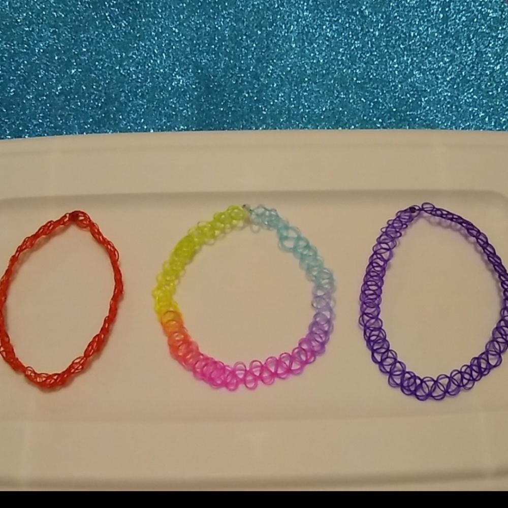 💛🧡❤️💜💙💚